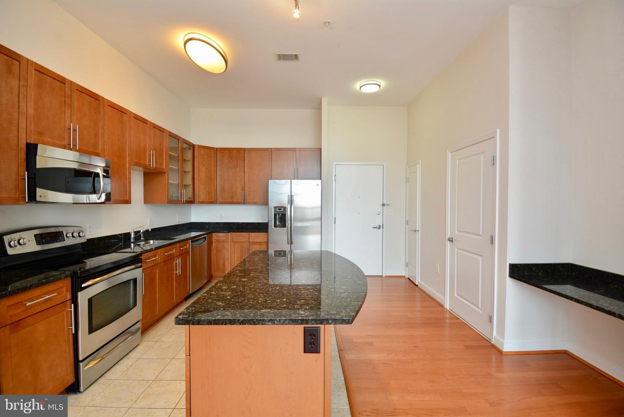 NATIONAL HARBOR - Residential Lease