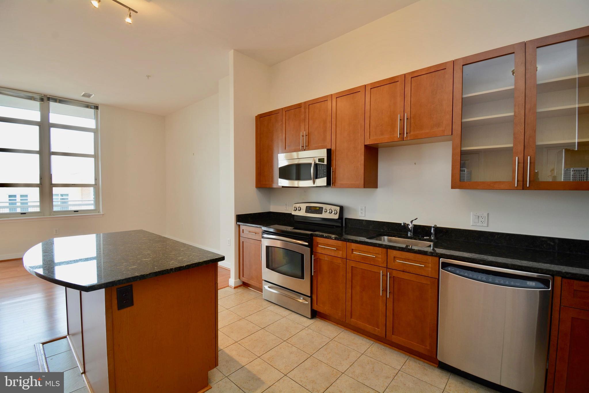 NATIONAL HARBOR - Residential Lease