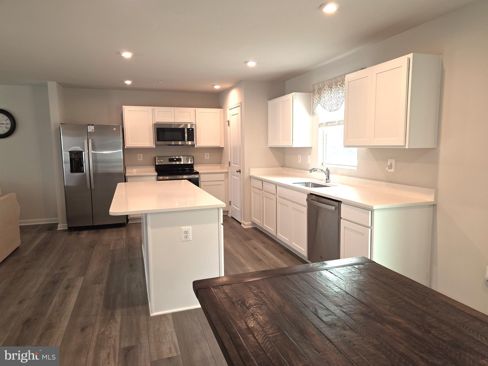 RIDGELY FOREST - Residential Lease