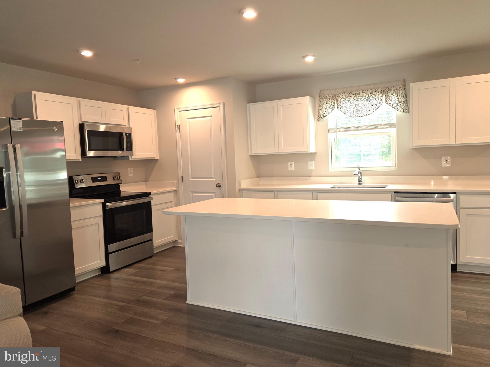 RIDGELY FOREST - Residential Lease