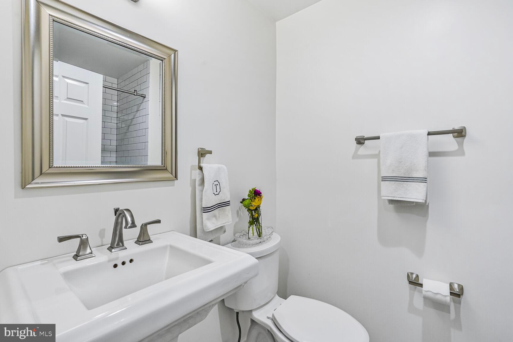 RANDOLPH SQUARE - Residential