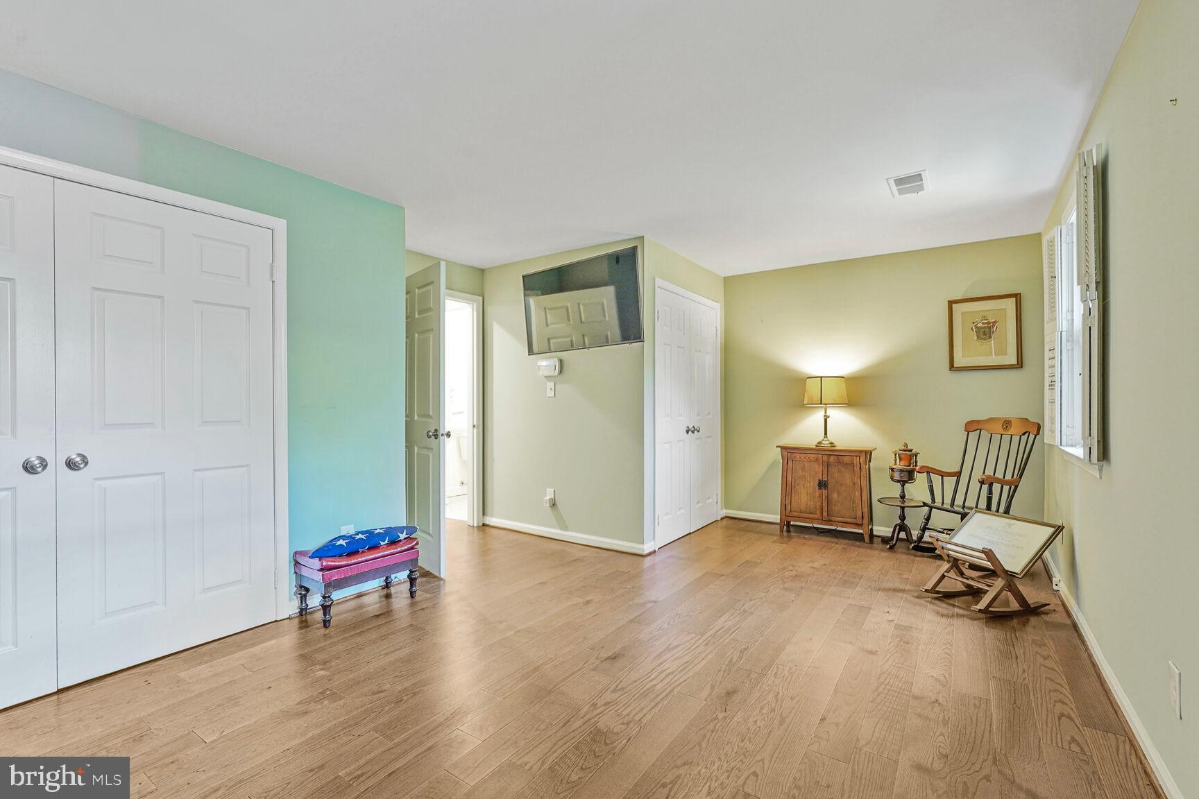 RANDOLPH SQUARE - Residential