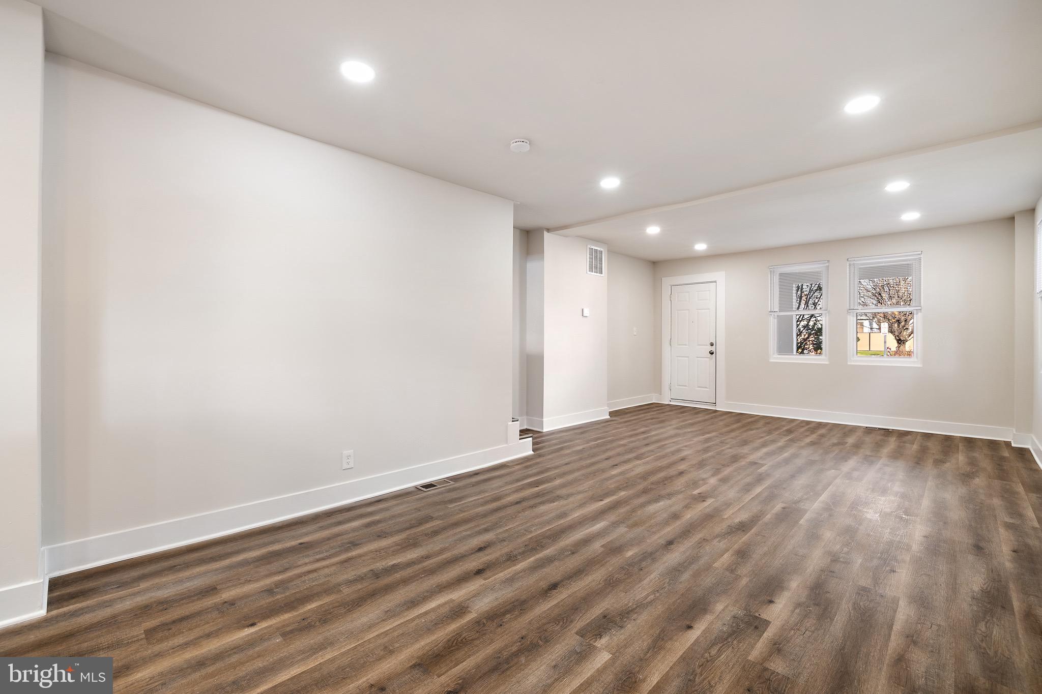 DUNDALK HIGHLANDS - Residential