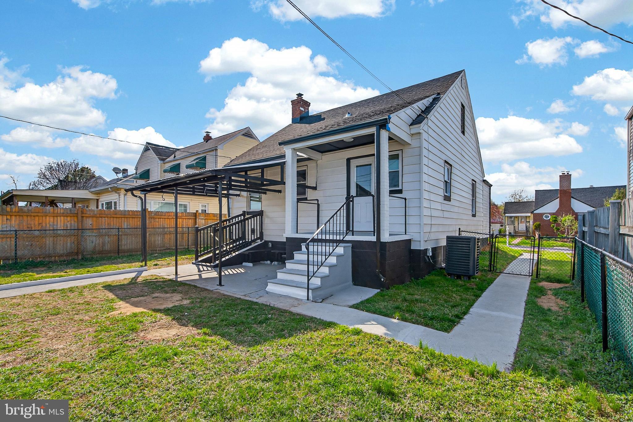 CEDAR CREST - Residential