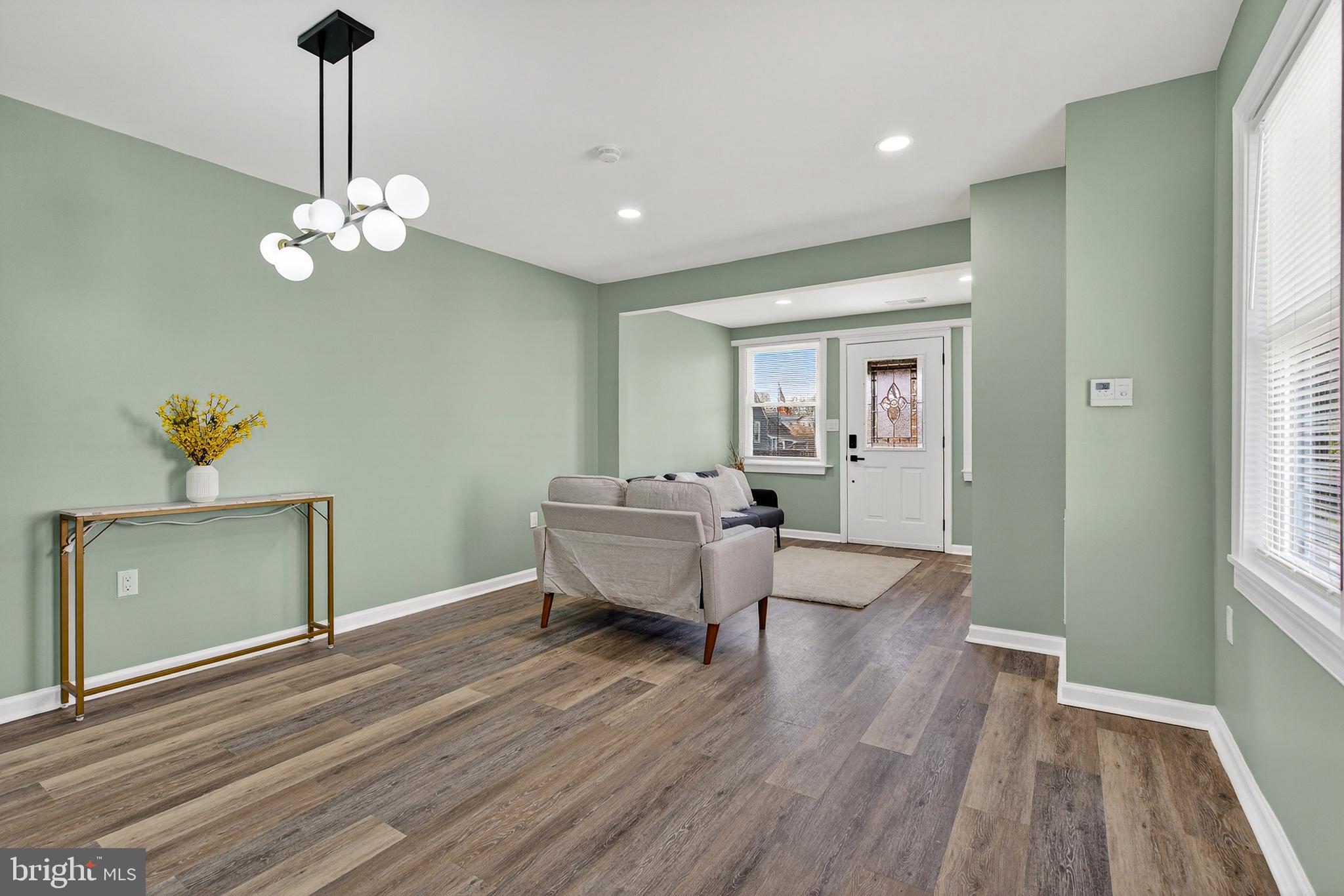 CEDAR CREST - Residential