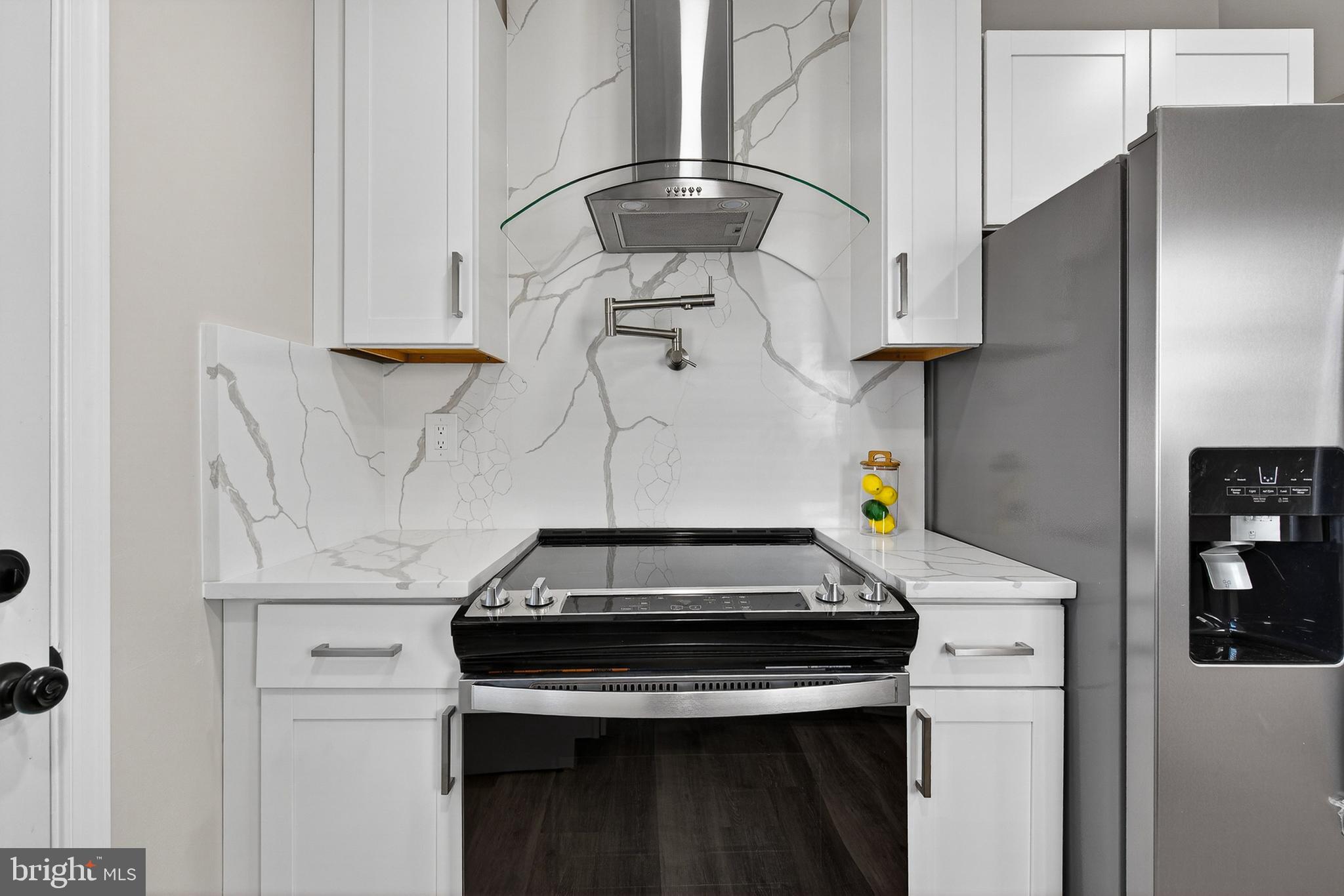 CEDAR CREST - Residential