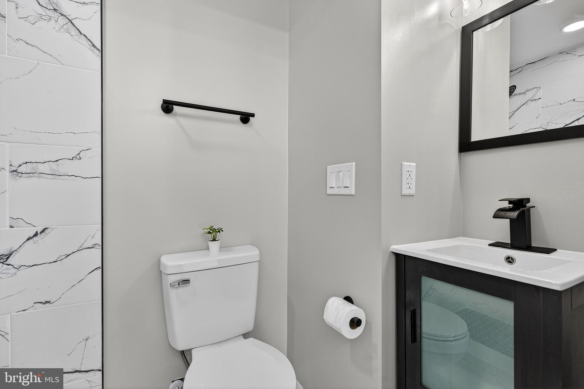 CEDAR CREST - Residential