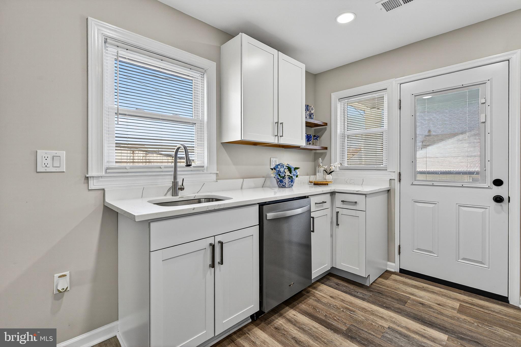 CEDAR CREST - Residential