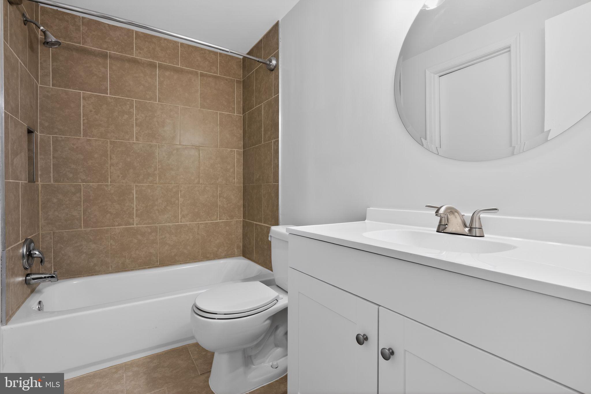 WAKEFIELD NEIGHBORHOOD - Residential