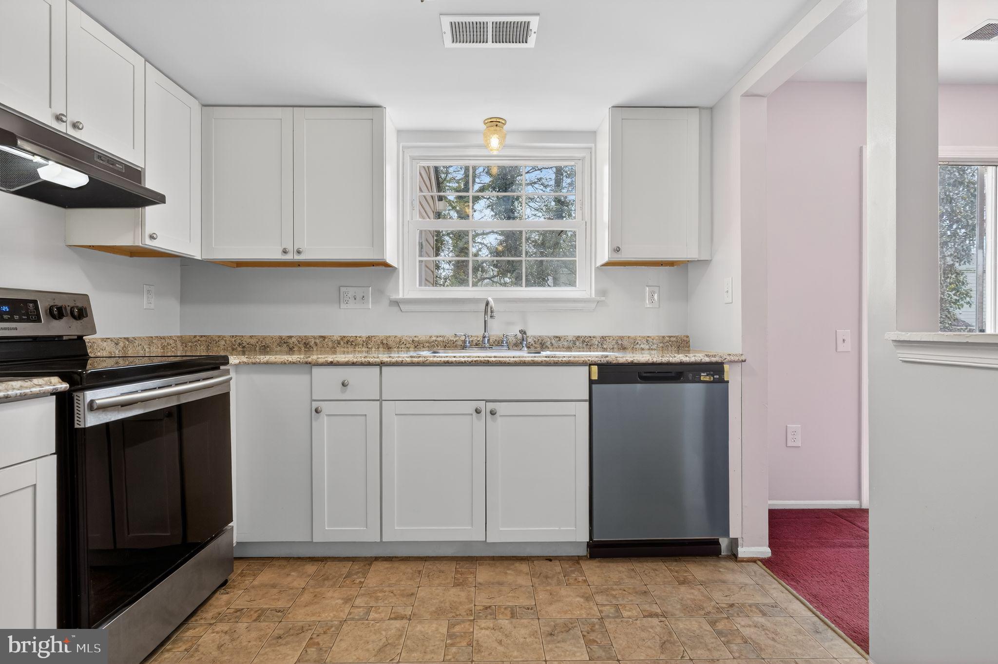 WAKEFIELD NEIGHBORHOOD - Residential