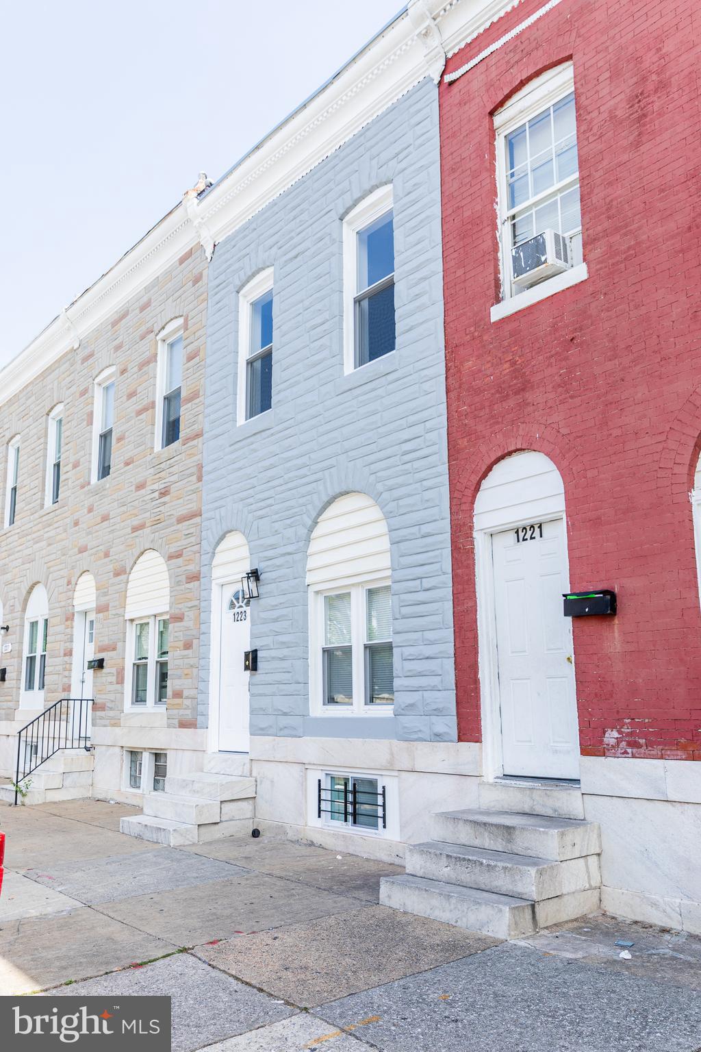 BROADWAY EAST - Residential