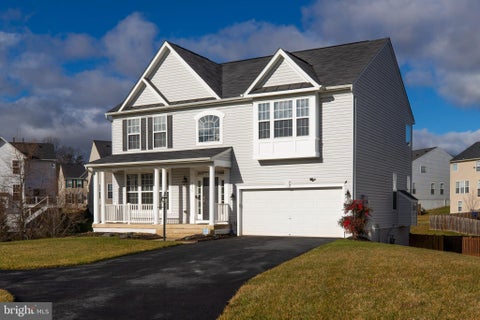 Photo of 7536 San Diego Court, GAINESVILLE, VA 20155 (MLS # VAPW2126590)