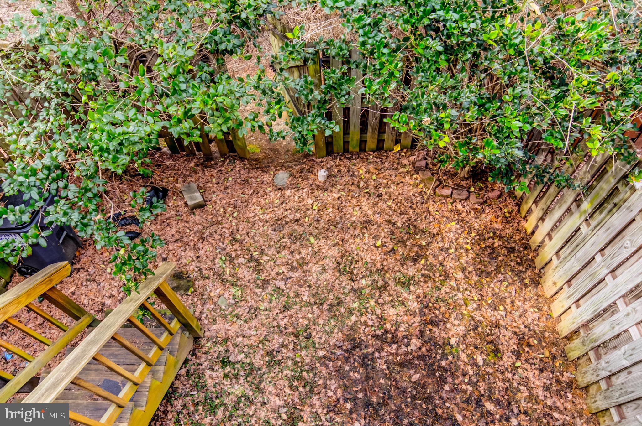 HAMPTON OAKS - Residential Lease