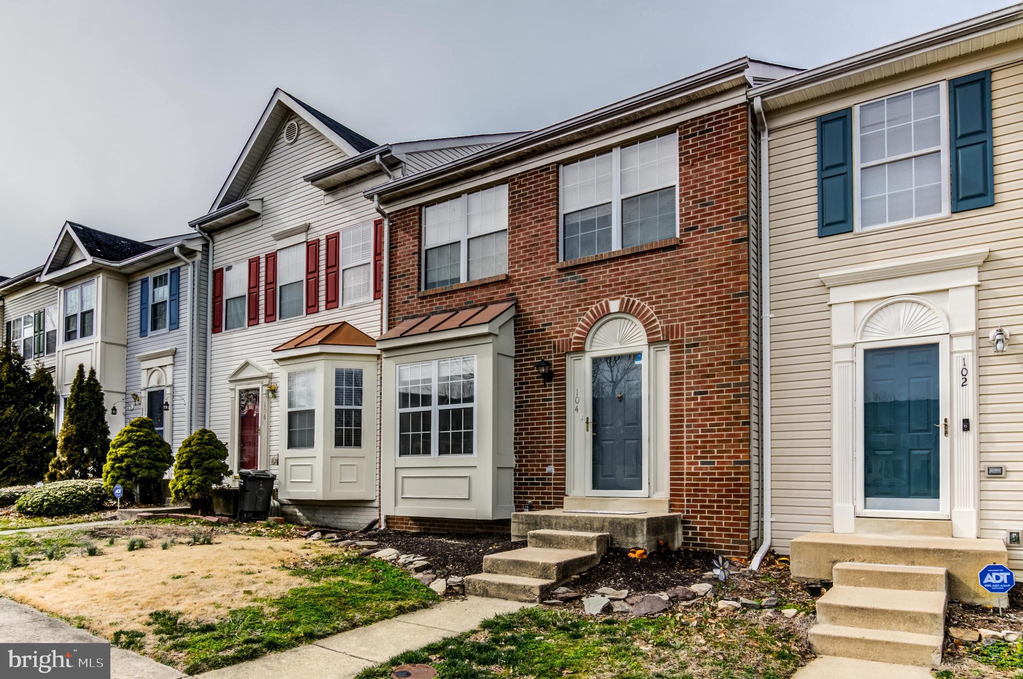 HAMPTON OAKS - Residential Lease