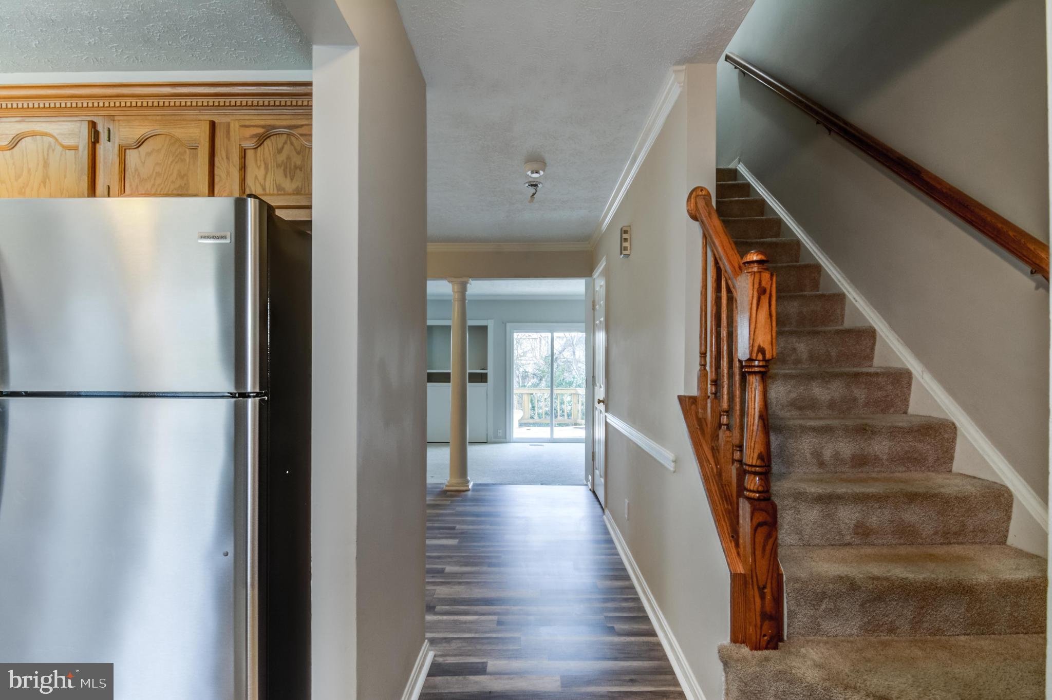 HAMPTON OAKS - Residential Lease