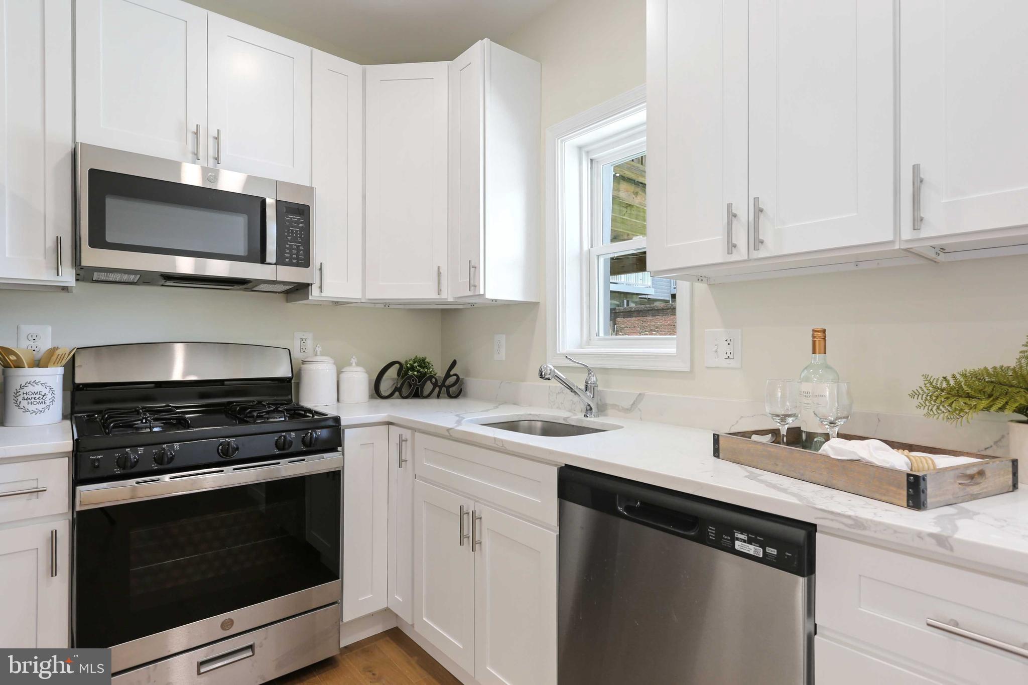 BREWERS HILL - Residential Lease