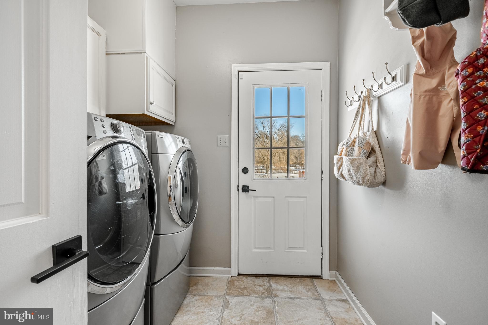 MEADOW WOODS - Residential