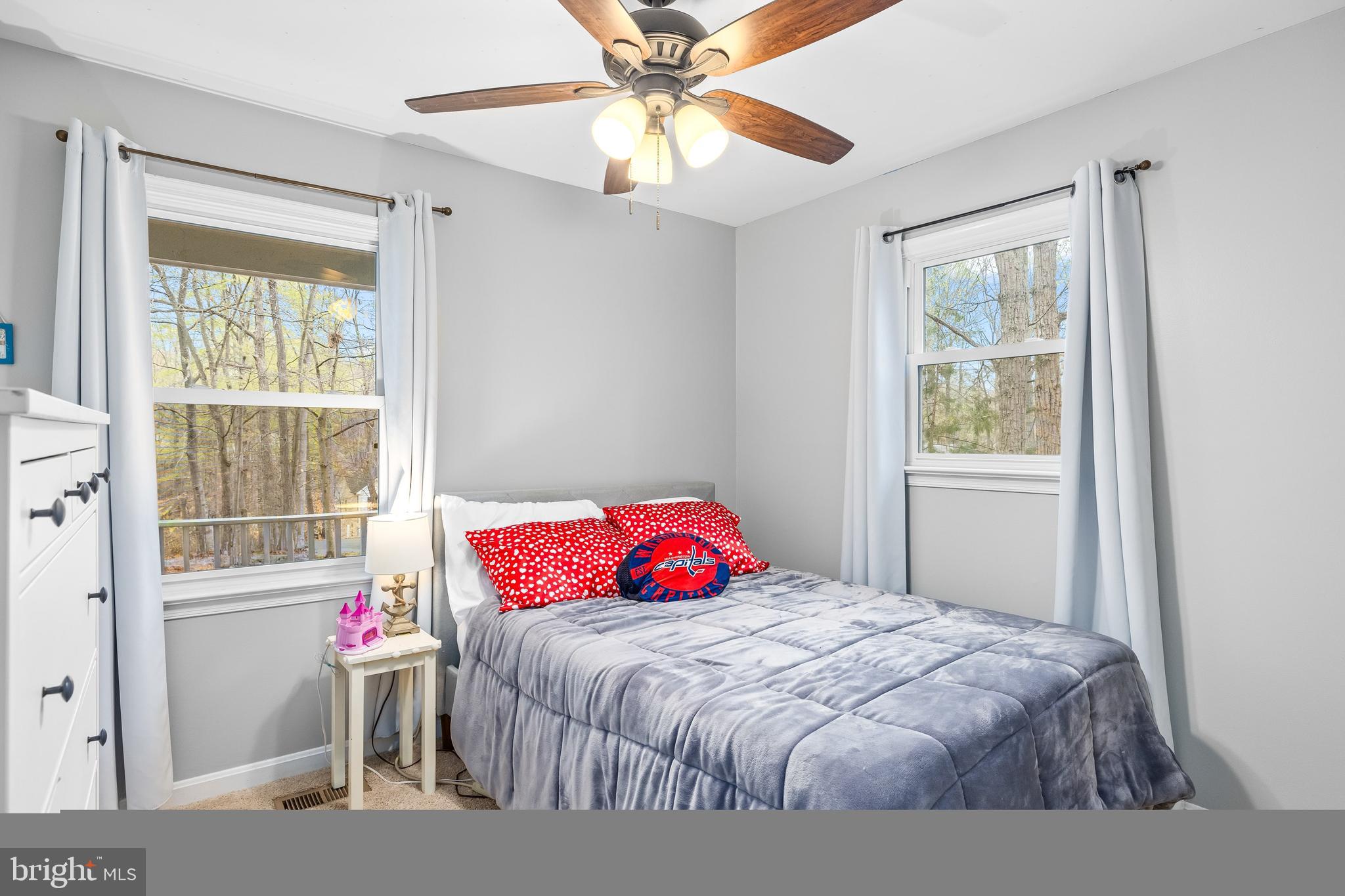 LAKE WILDERNESS - Residential