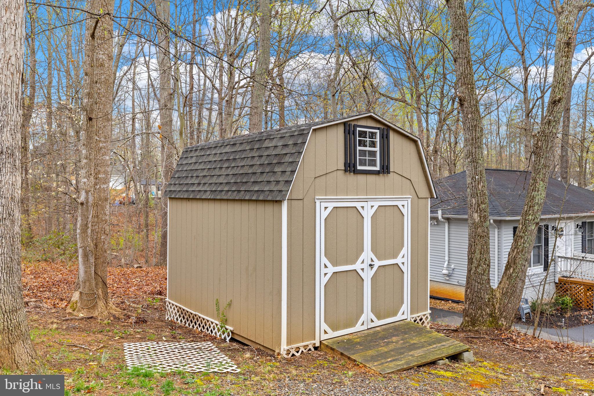 LAKE WILDERNESS - Residential