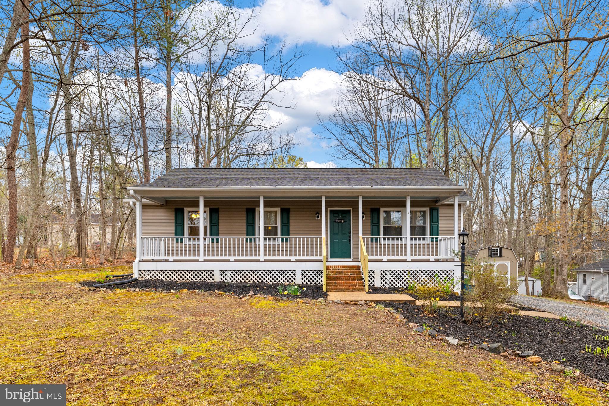 LAKE WILDERNESS - Residential