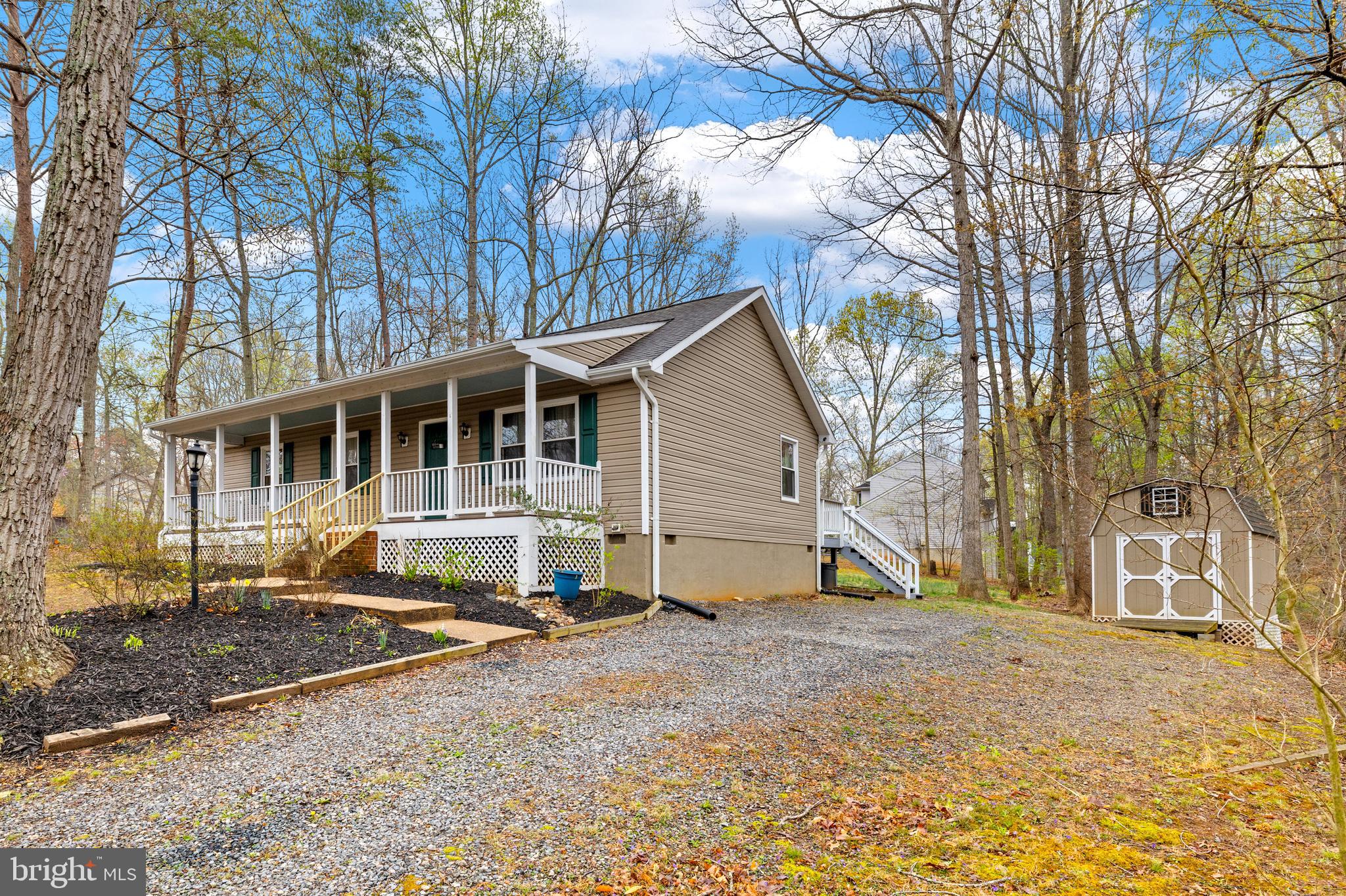 LAKE WILDERNESS - Residential