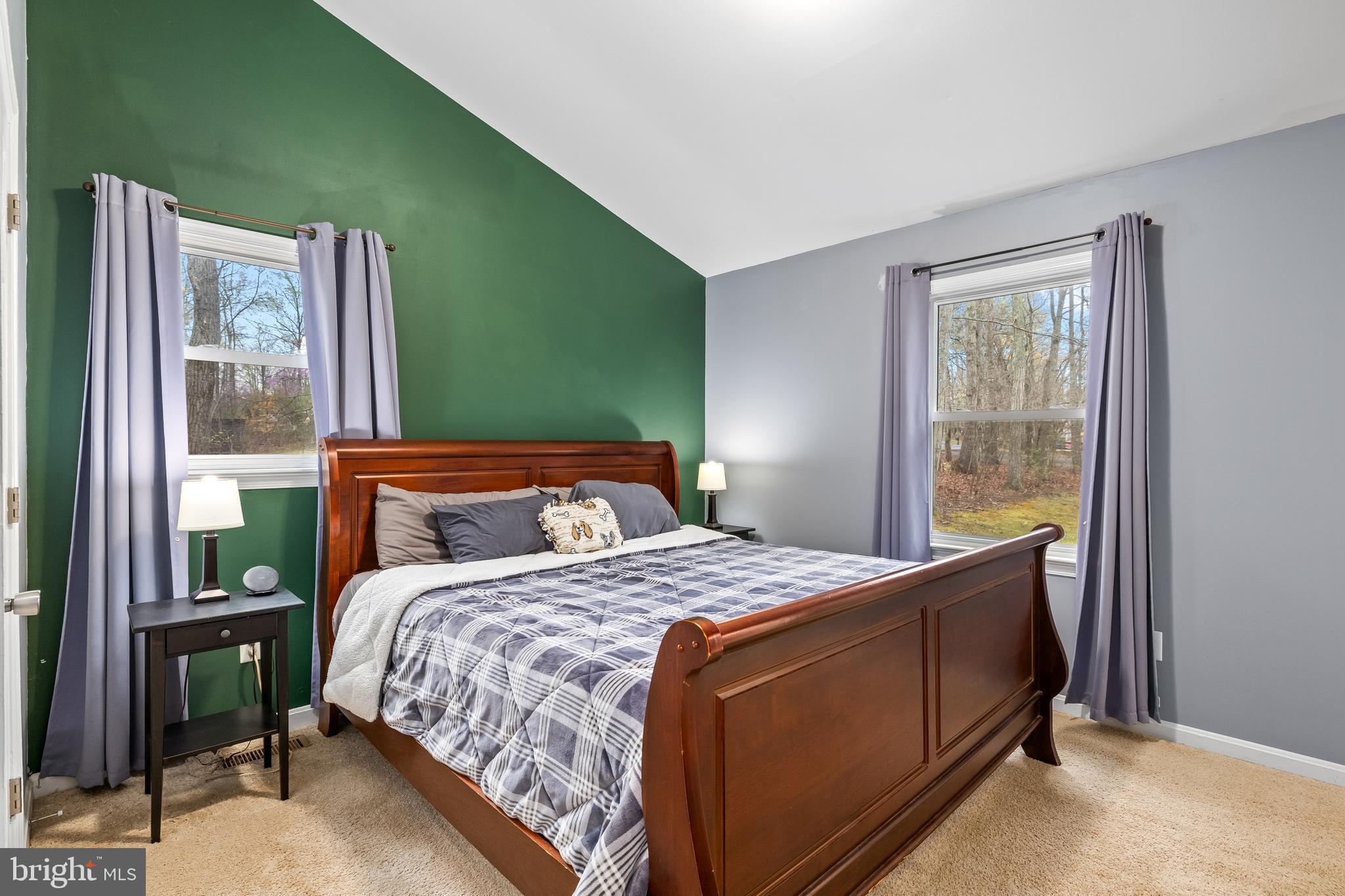 LAKE WILDERNESS - Residential