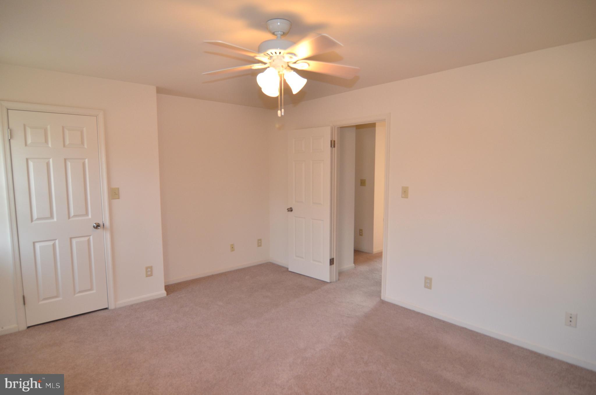 SPRING VALLEY - Residential Lease