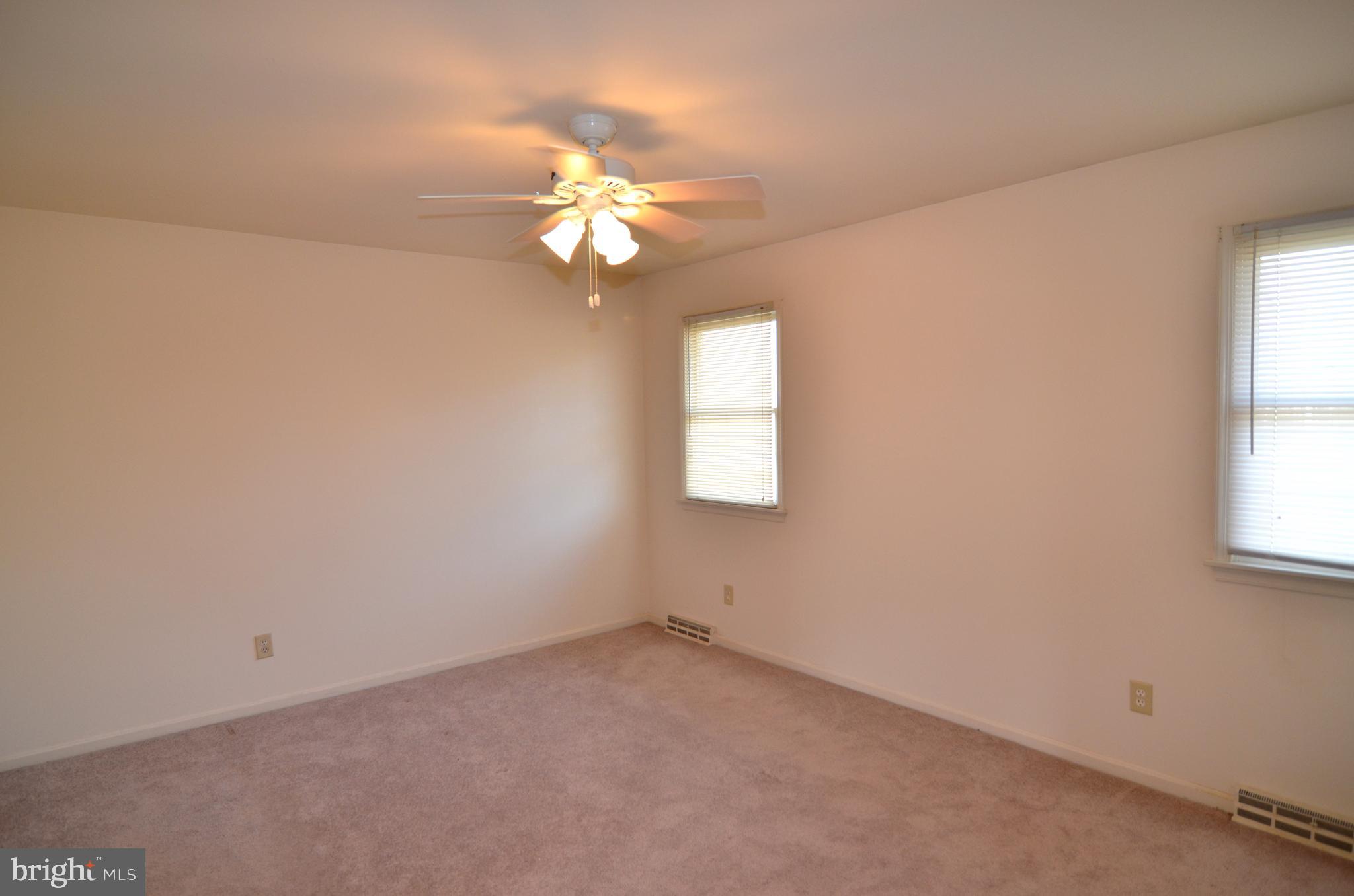 SPRING VALLEY - Residential Lease