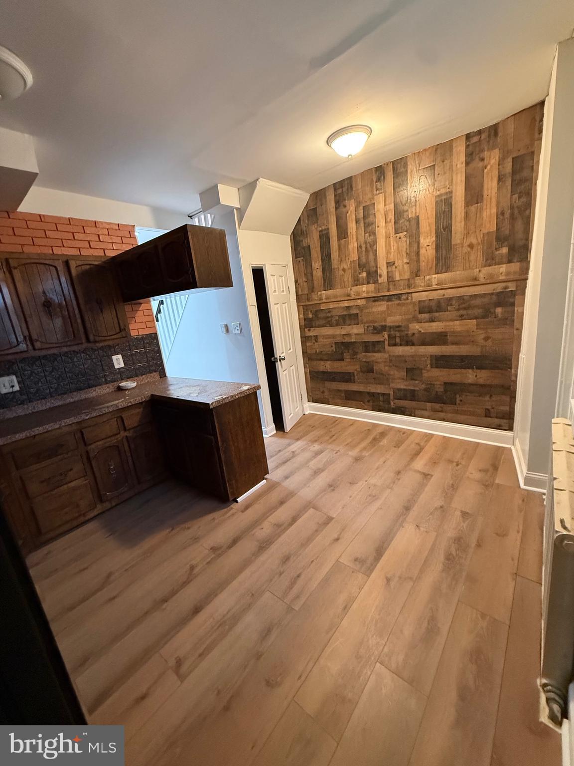 FRANKFORD - Residential