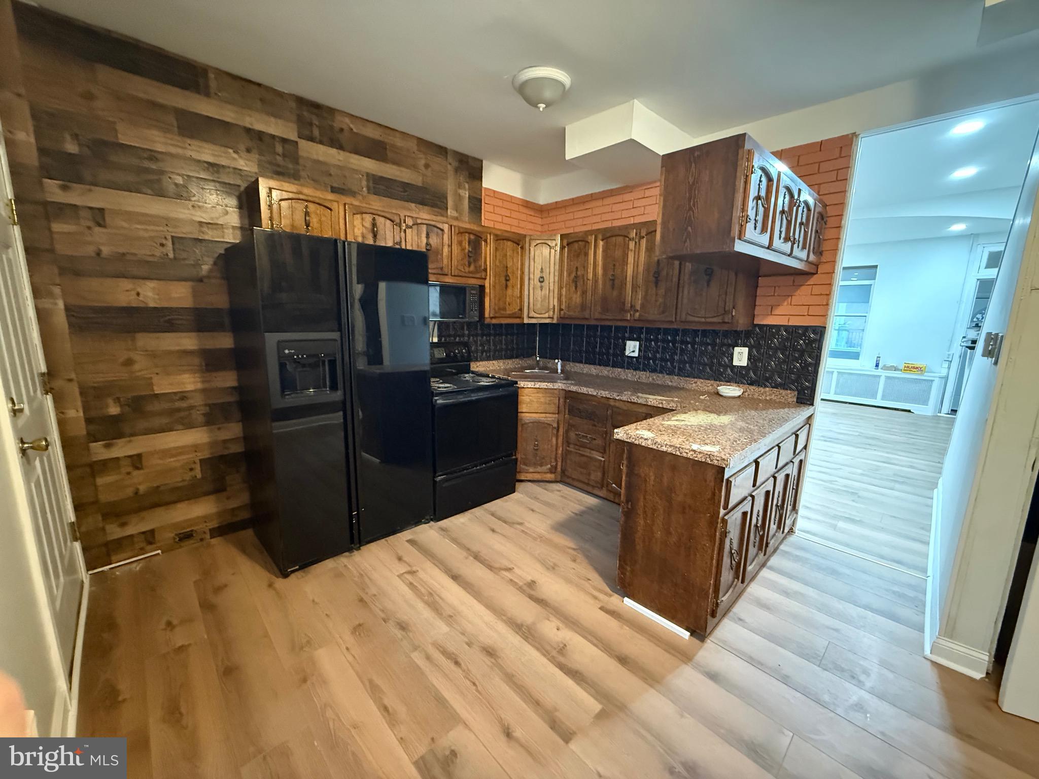 FRANKFORD - Residential