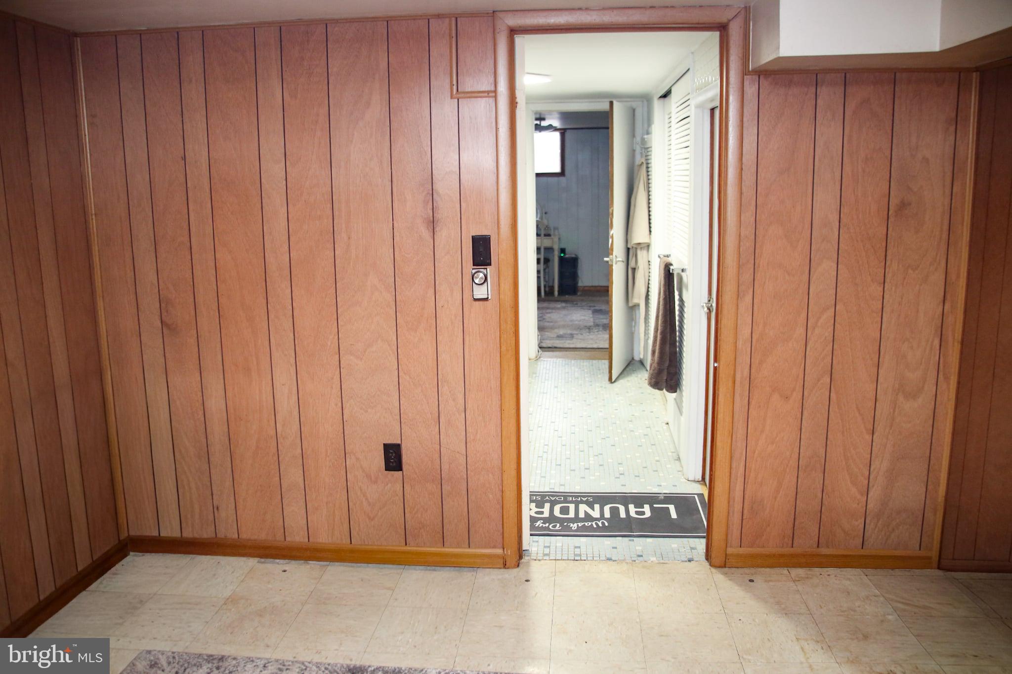 OAK HALL - Residential