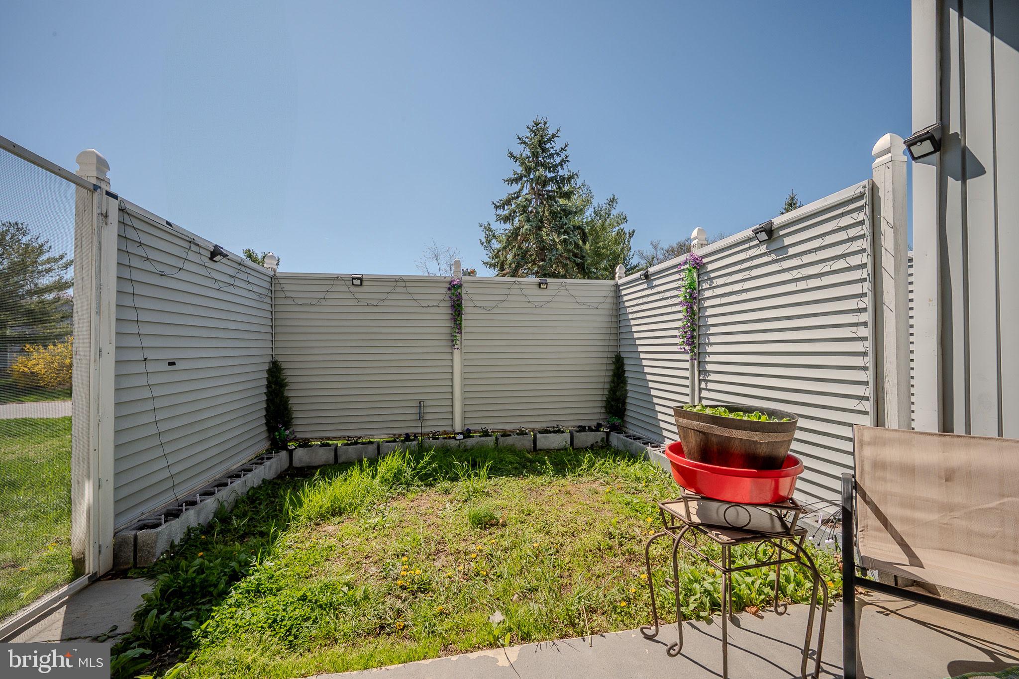 WATERS EDGE - Residential