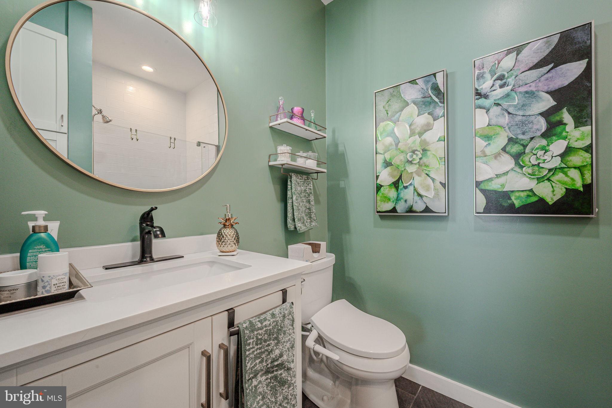 WATERS EDGE - Residential