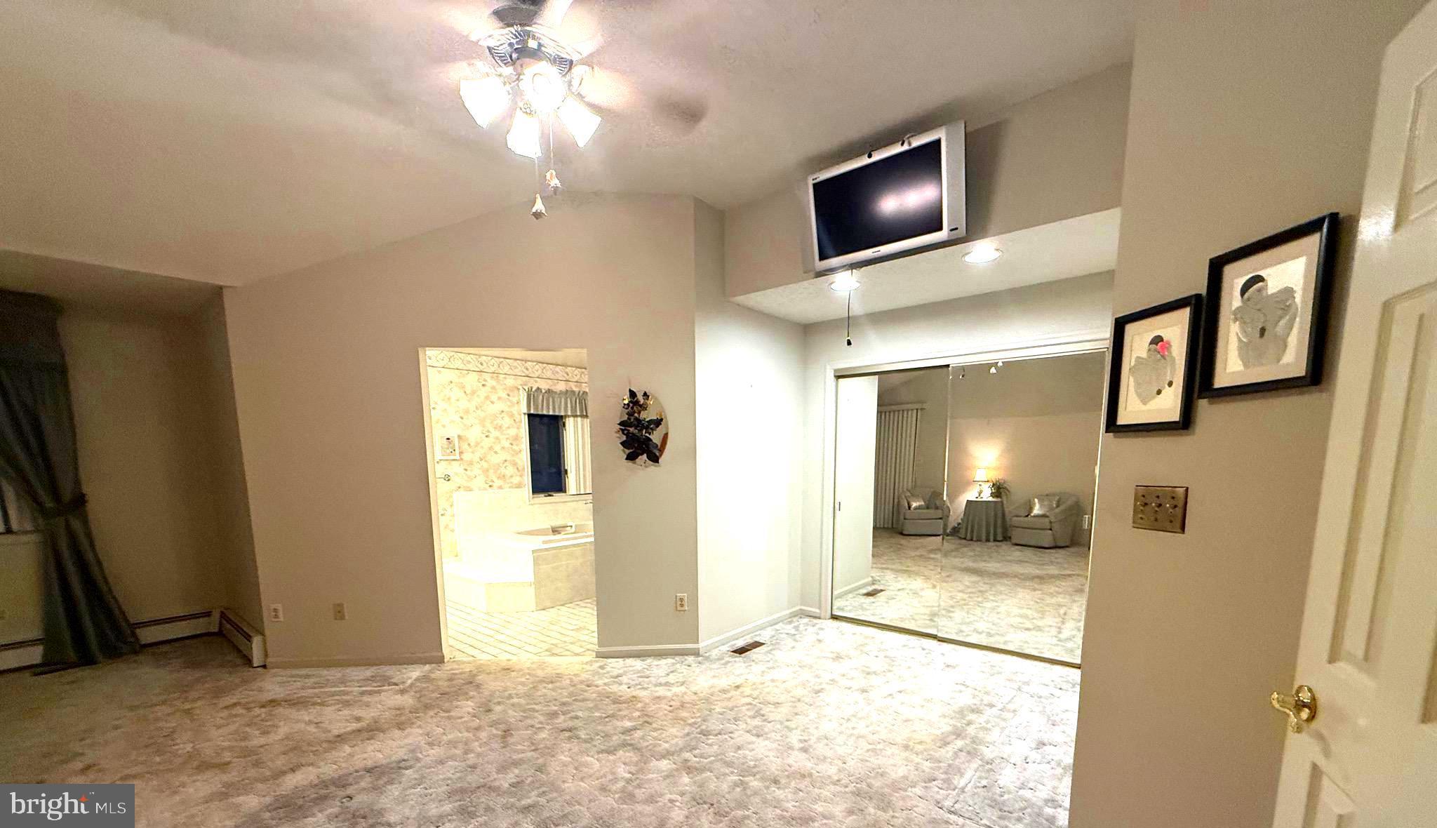 DUNDALK FARMS - Residential