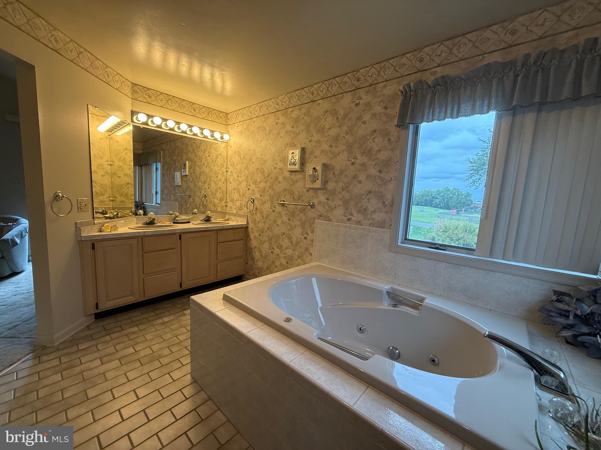 DUNDALK FARMS - Residential