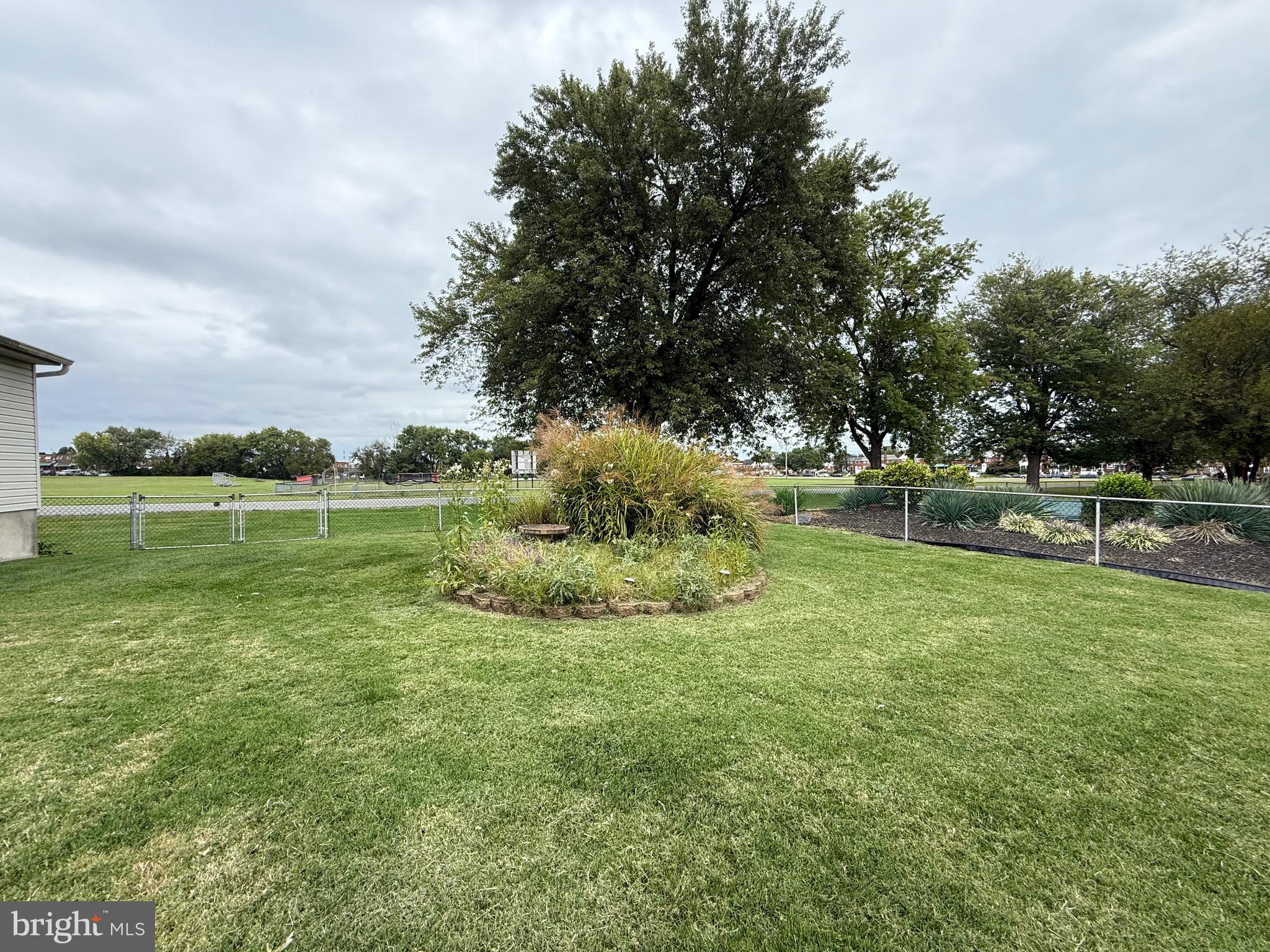 DUNDALK FARMS - Residential