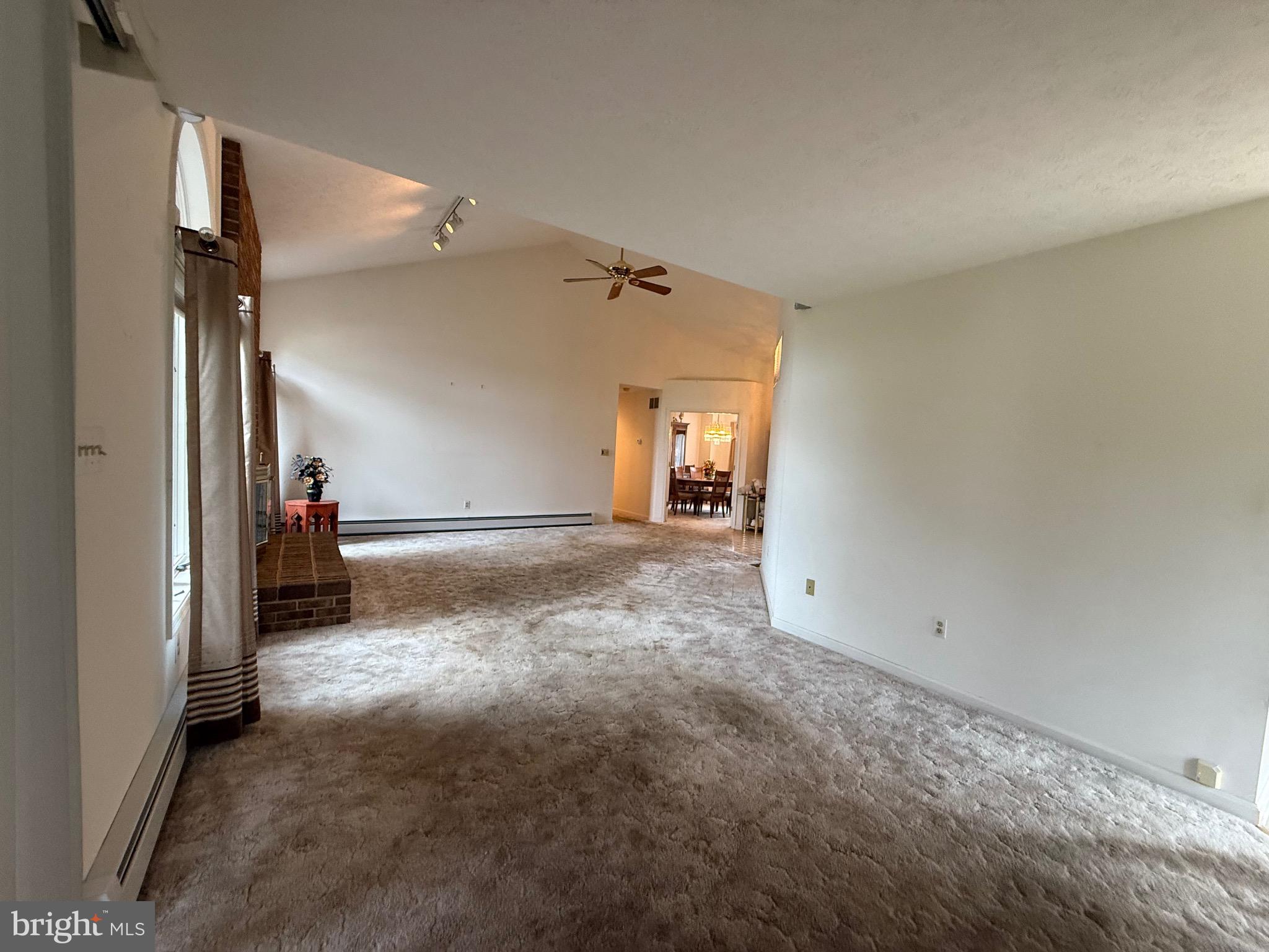 DUNDALK FARMS - Residential