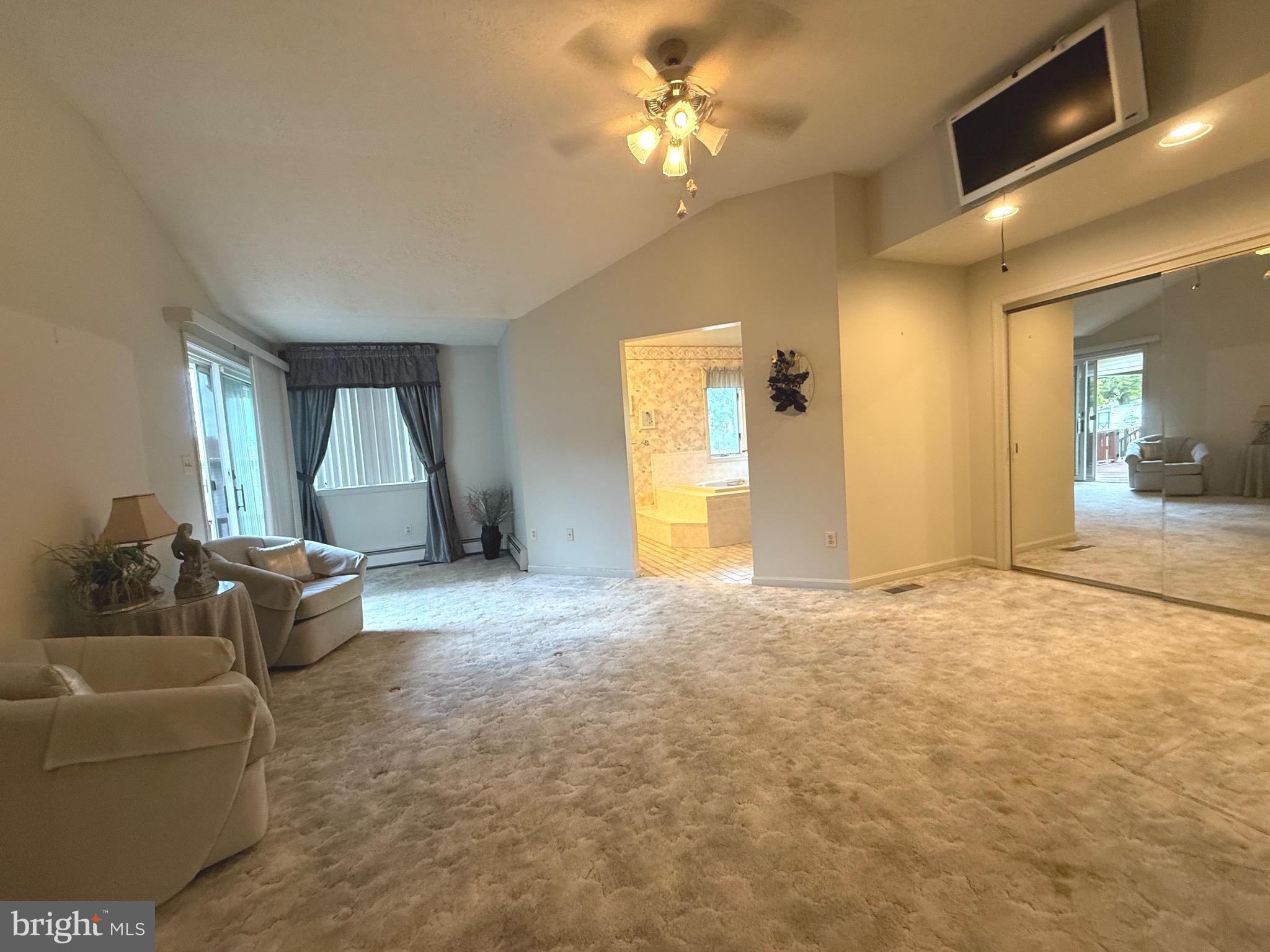 DUNDALK FARMS - Residential