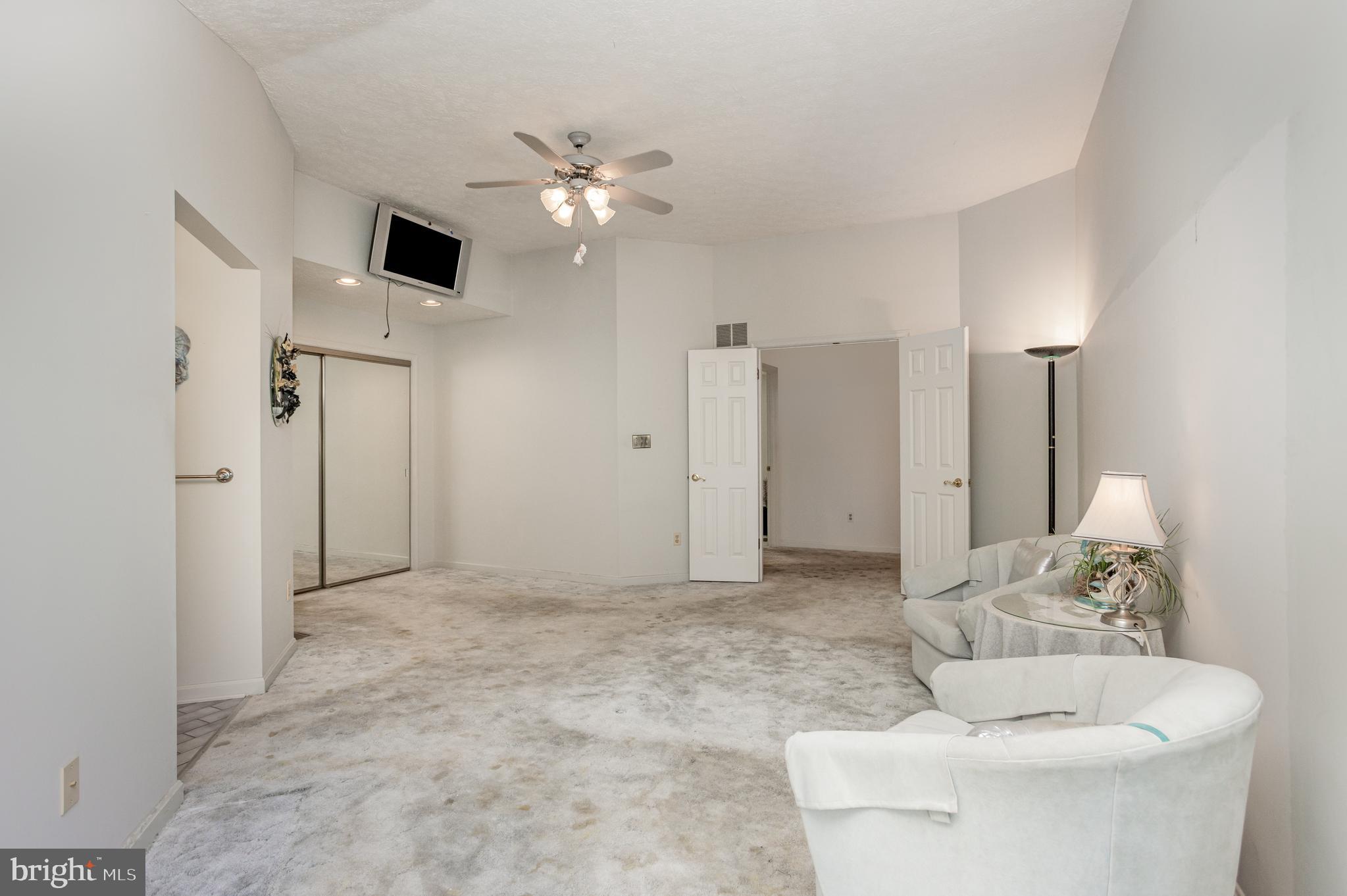 DUNDALK FARMS - Residential