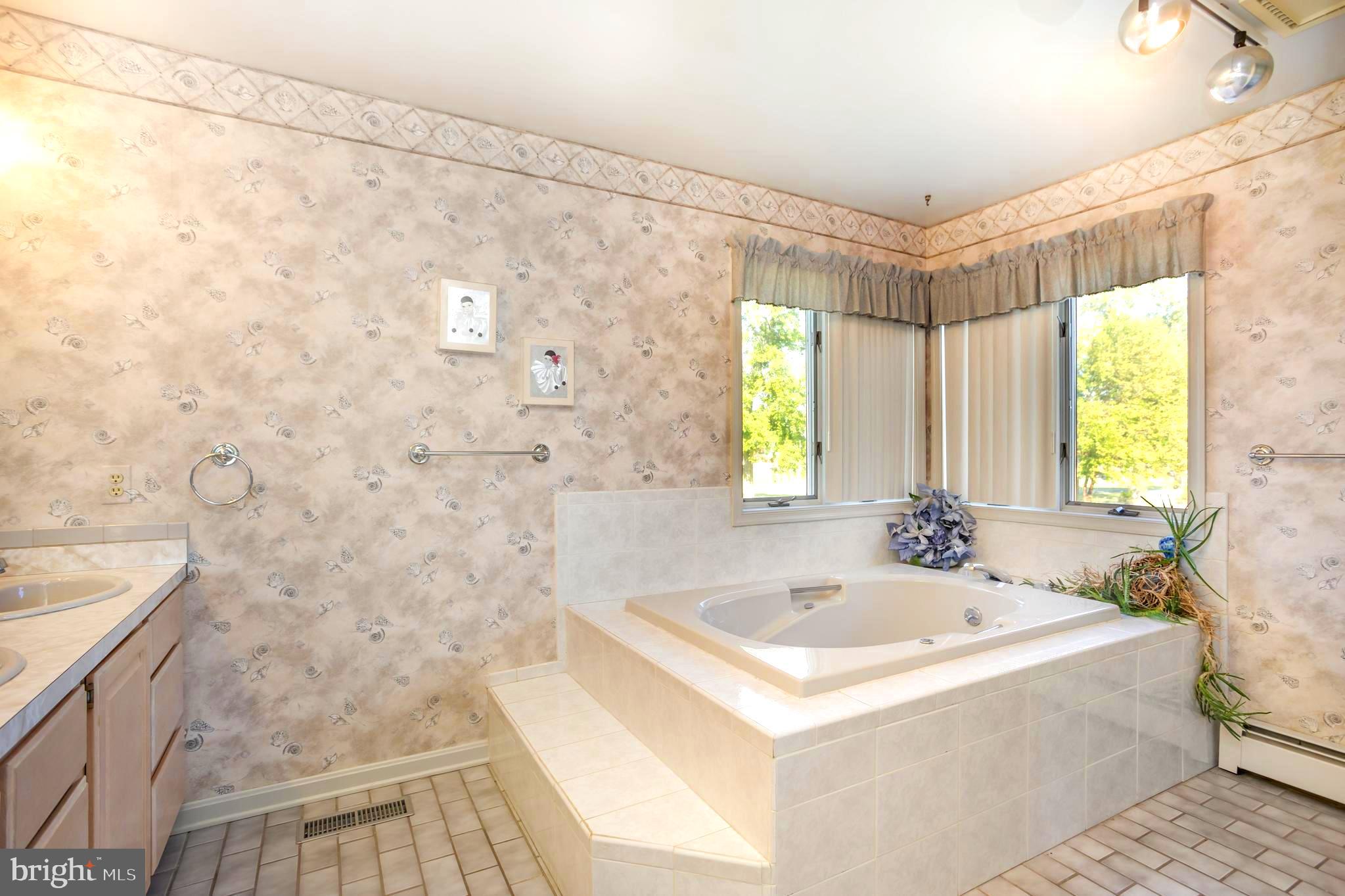 DUNDALK FARMS - Residential