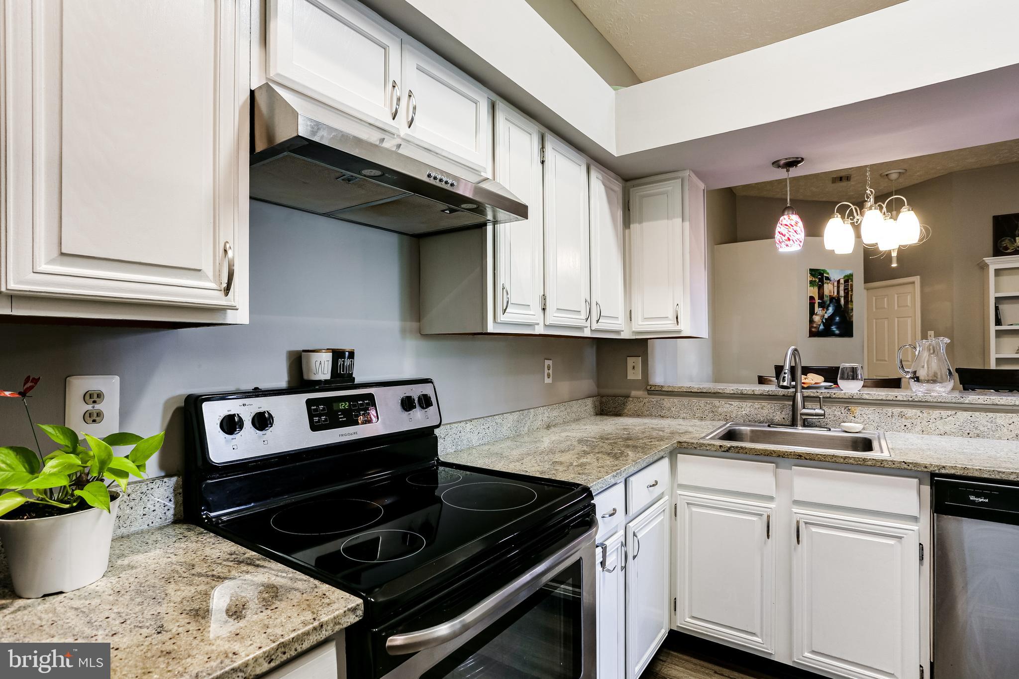 WATERS EDGE AT NORTH LAKE - Residential