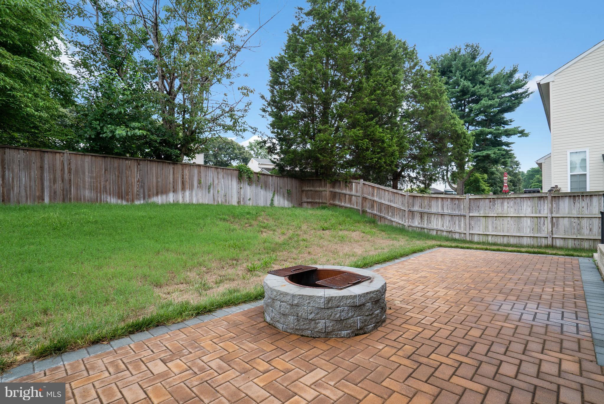 ASHBURN - Residential