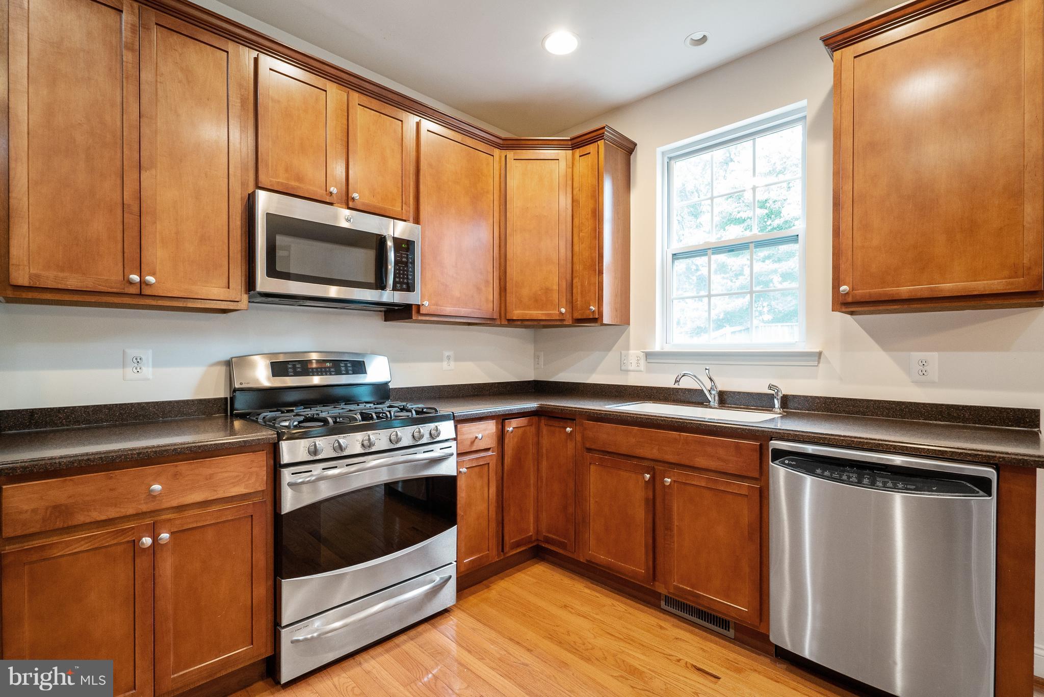 ASHBURN - Residential