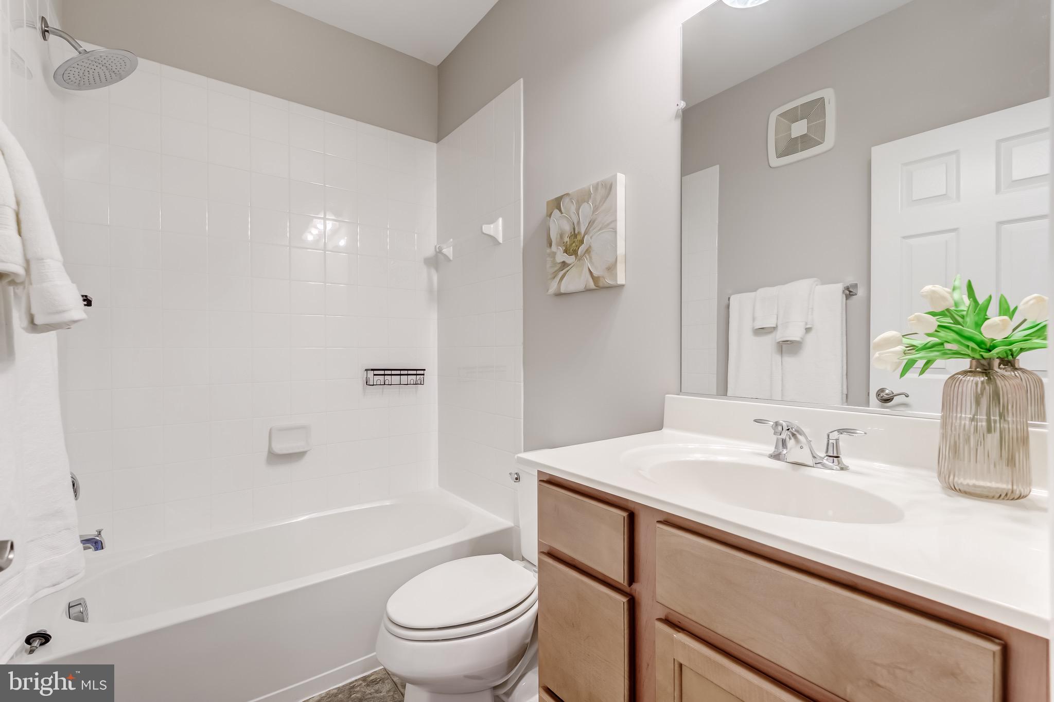 ONE LOUDOUN - Residential