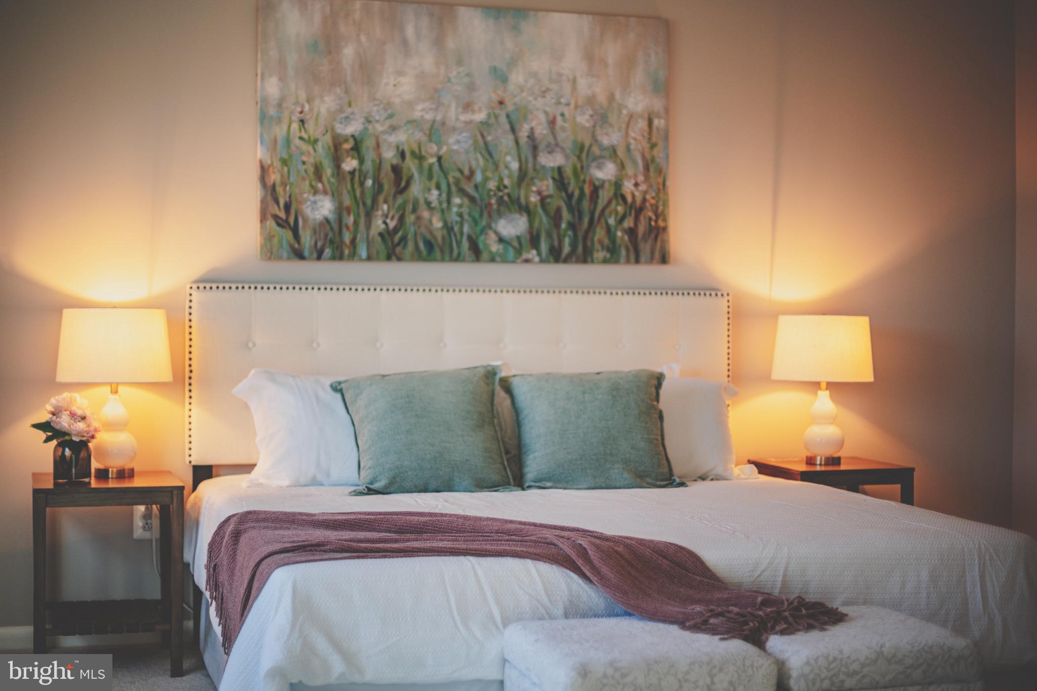 ONE LOUDOUN - Residential