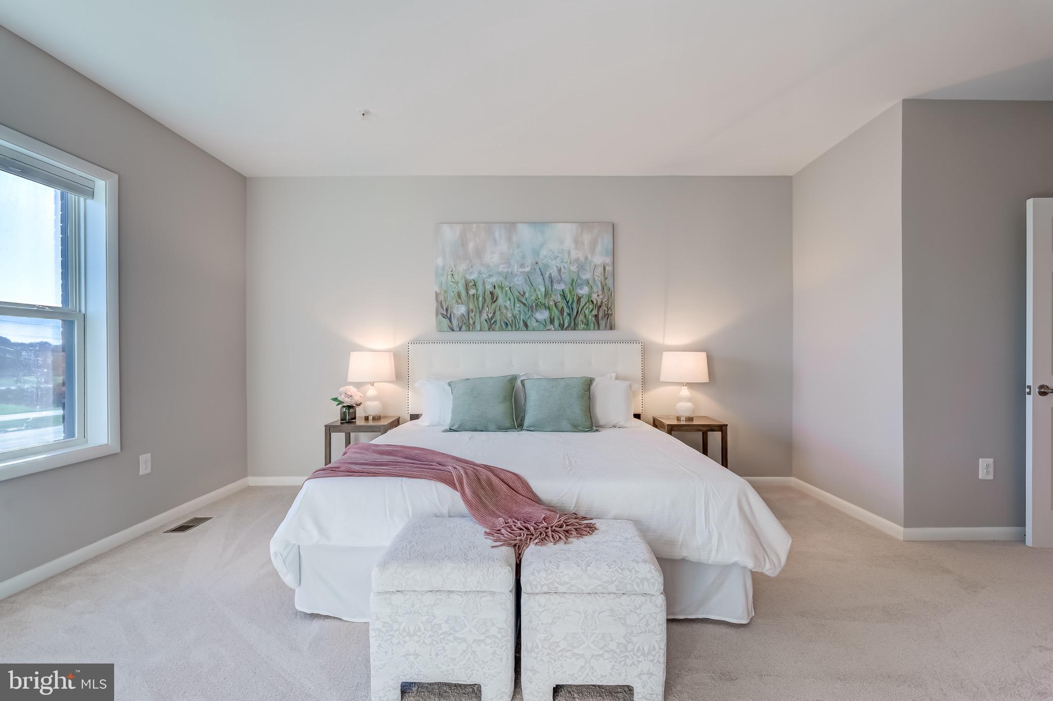 ONE LOUDOUN - Residential