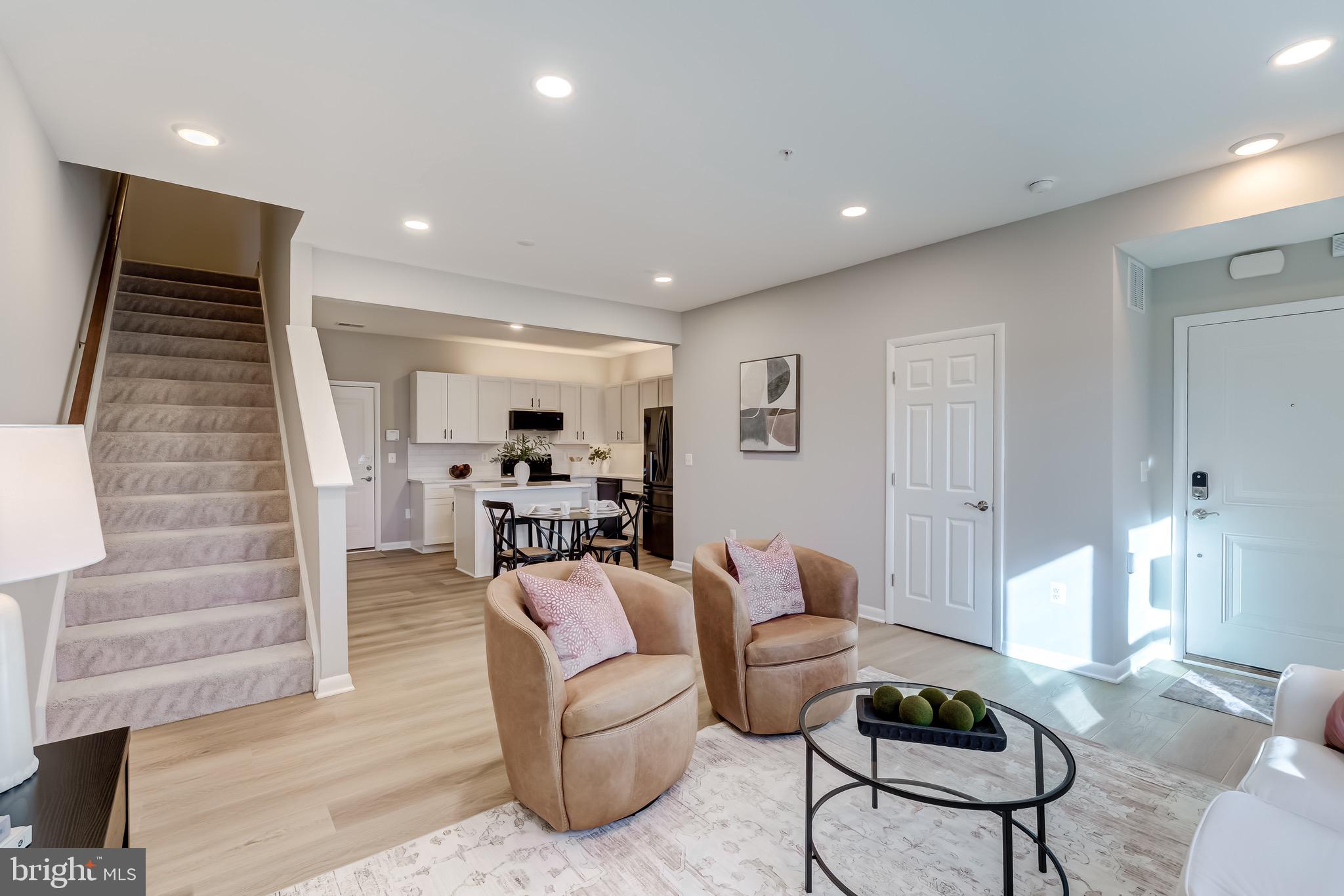 ONE LOUDOUN - Residential