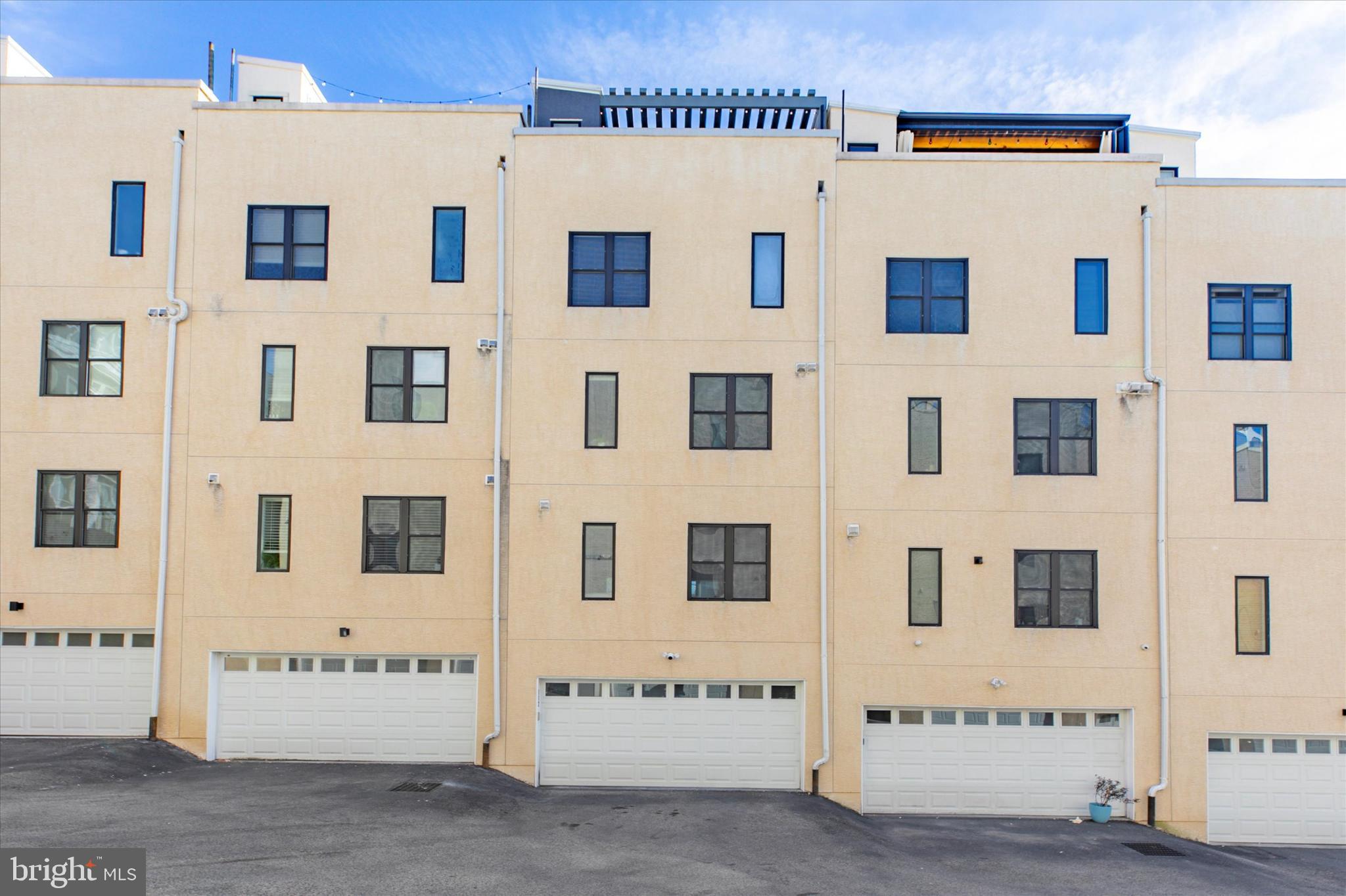 MANAYUNK - Residential