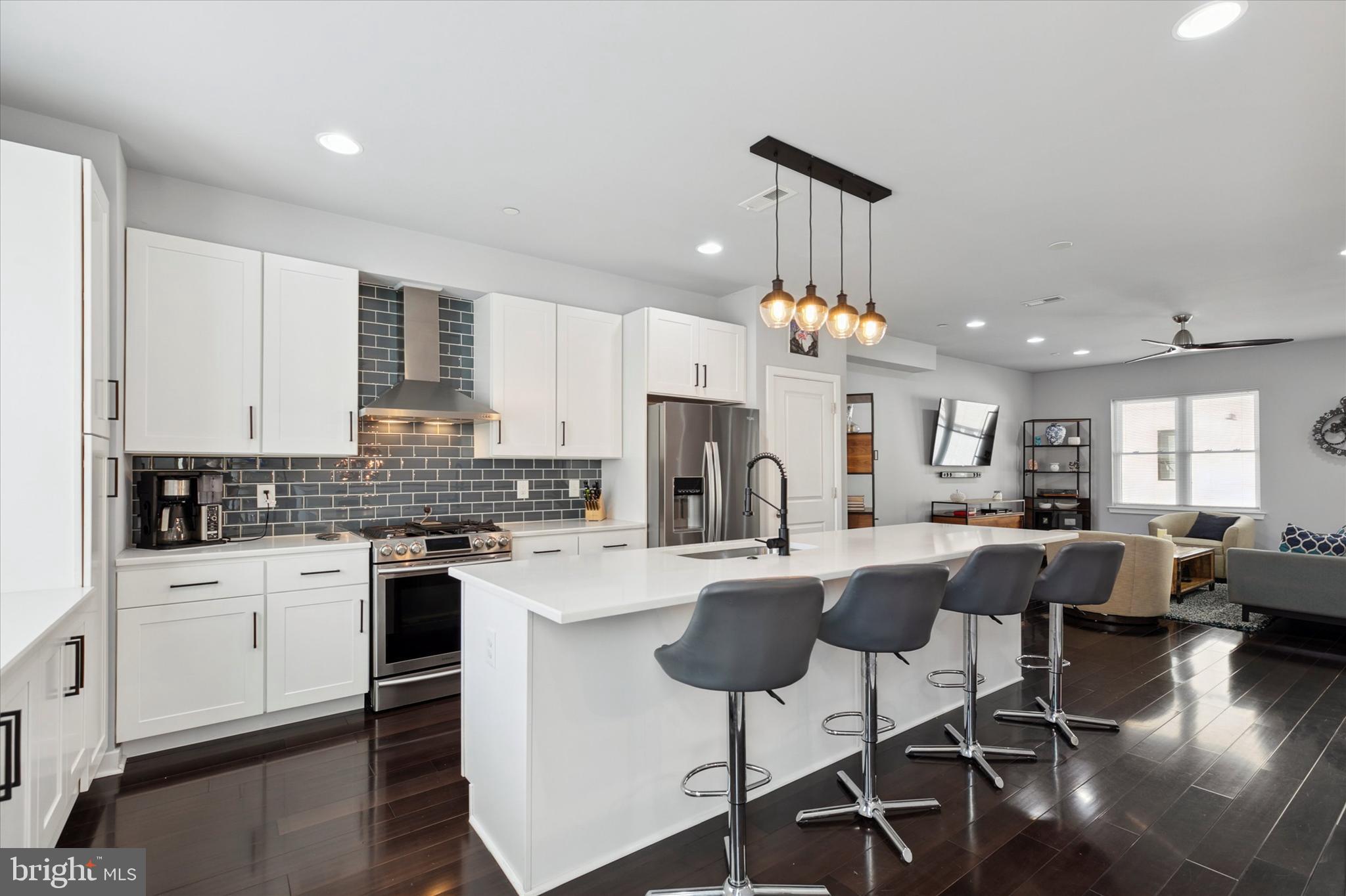 MANAYUNK - Residential