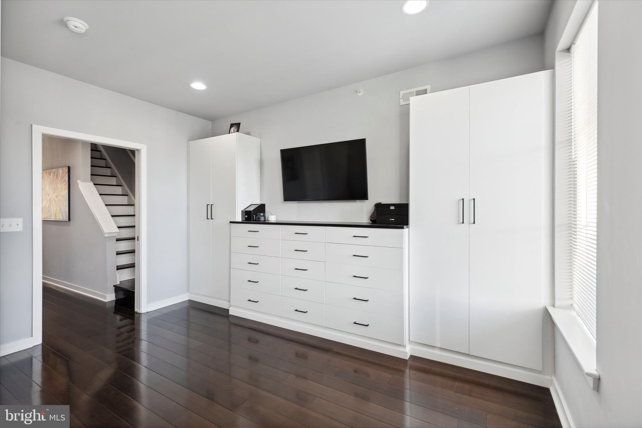 MANAYUNK - Residential